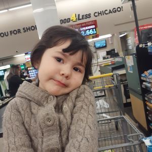 Meet your Posher, Adelaida